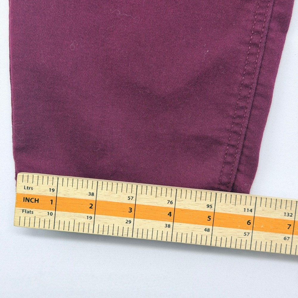 Liz Claiborne Sara Slim Leg Mid-Rise Pants Burgundy Plum 12P Petite - Picture 8 of 8